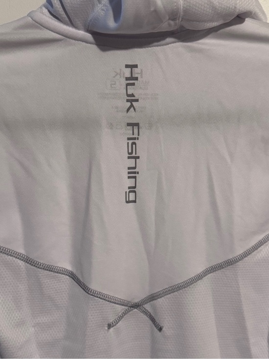 Huk Tops - Huk Fishing Lightweight Sun Hoodie